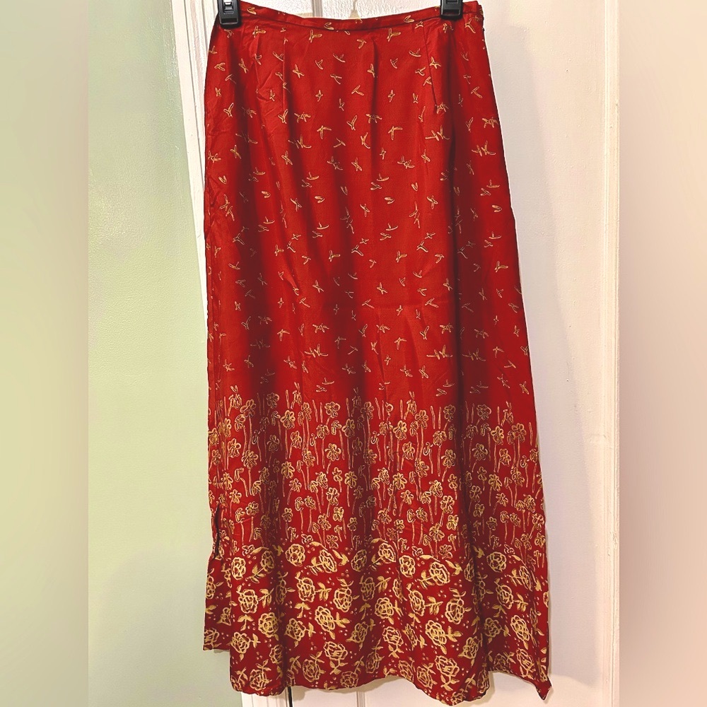 EUC Ann Taylor Loft full long maxi skirt red gold floral print size 6 artistic